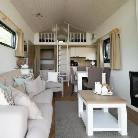 Casa de Férias Holiday Europarcs Veluwemeer-4 *